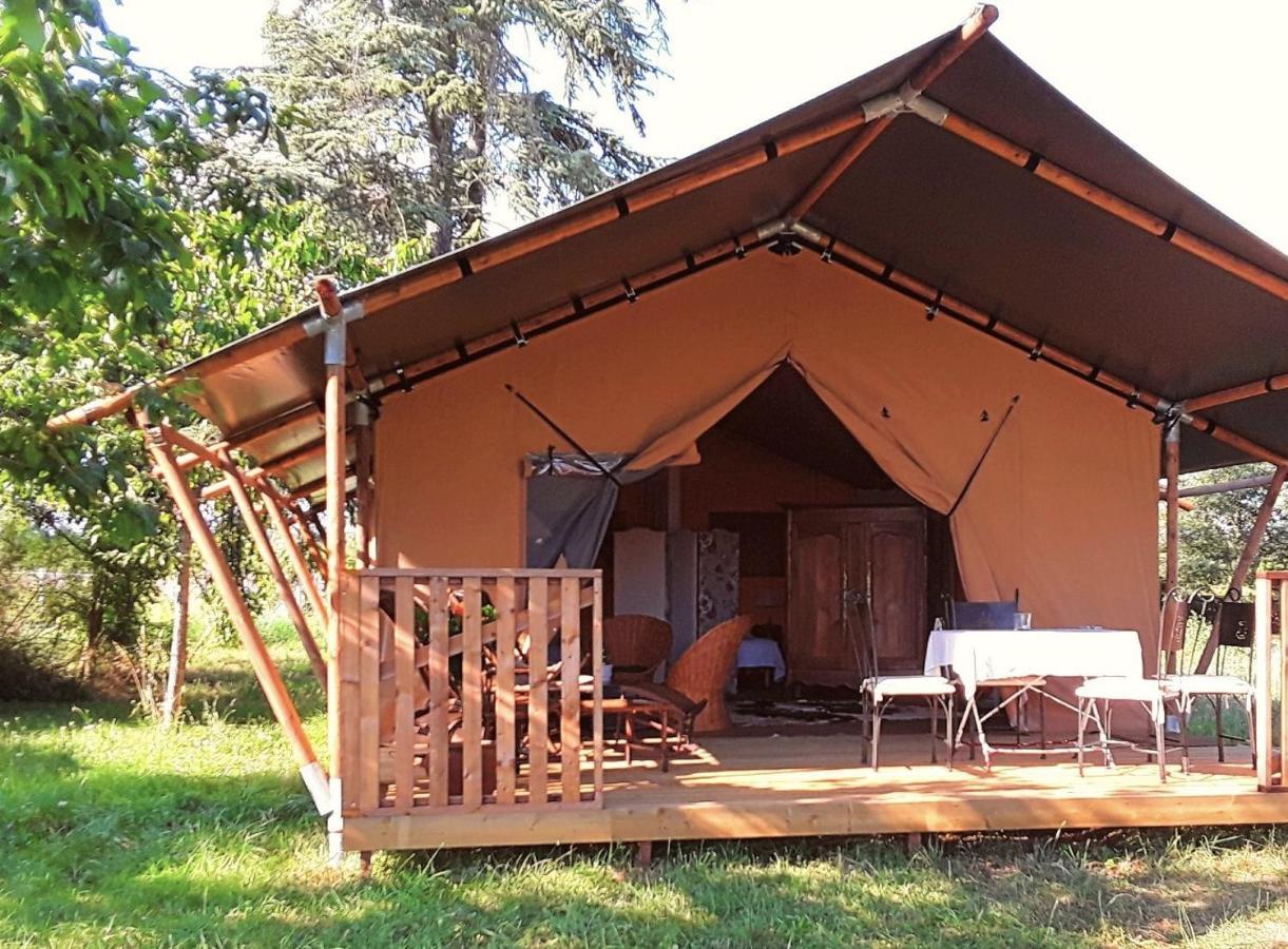 Le Lodge De Loge & Broc La Possonnière Екстериор снимка