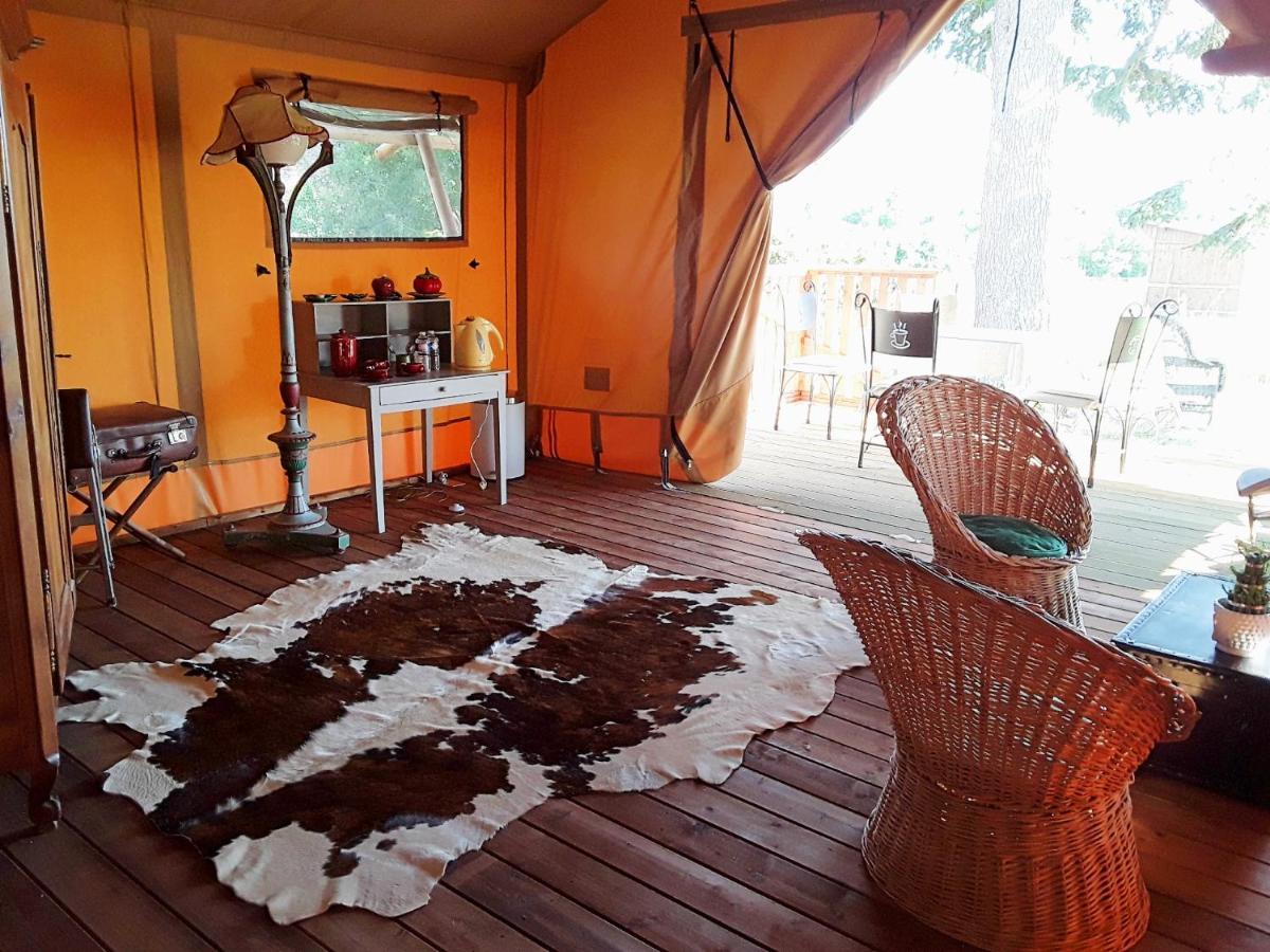 Le Lodge De Loge & Broc La Possonnière Екстериор снимка