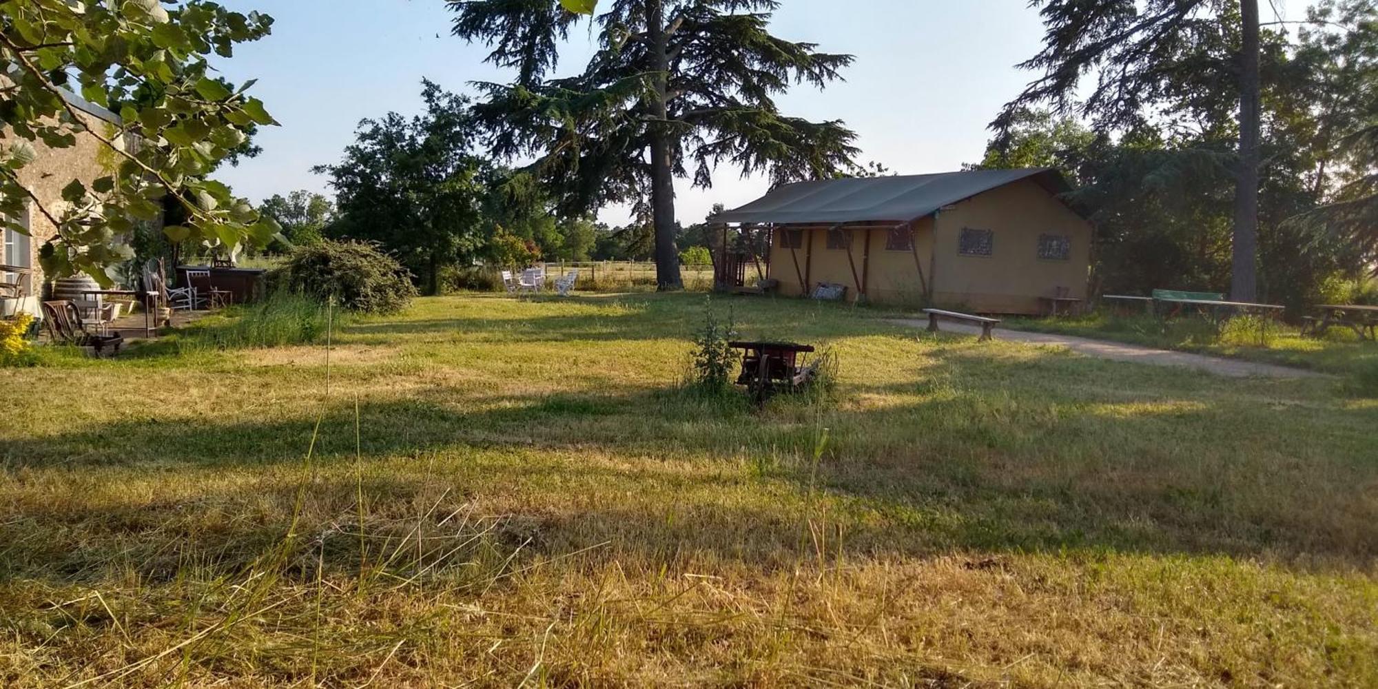 Le Lodge De Loge & Broc La Possonnière Екстериор снимка